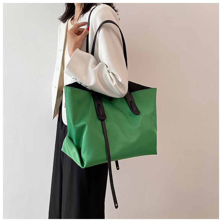 Women's Large Capacity Bag Women's New Fashion All-match Shoulder Tote Bag Casual Simple Oxford Cloth Handbag display picture 42