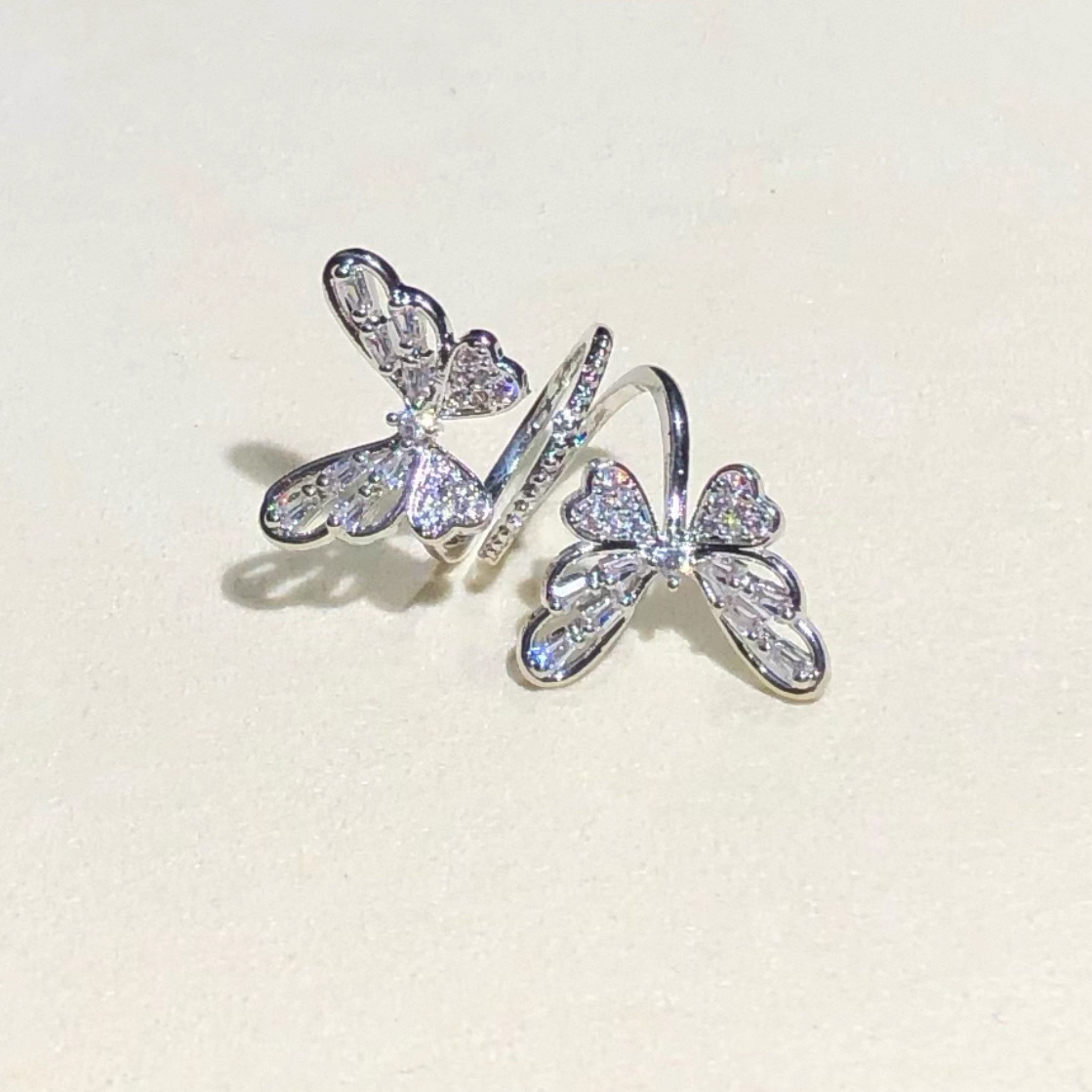 Color-Preserving Crystal Accessories DIY Butterfly Beads, Spacer Beads, Spacer Pieces for Bracelets and Necklaces Handmade