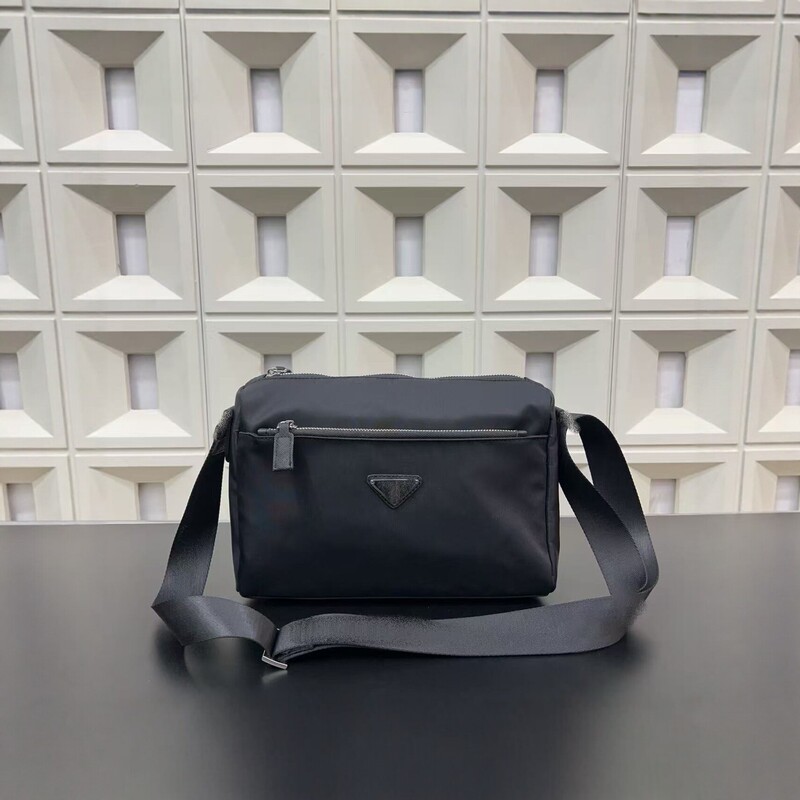 P Men's New Nylon Fabric Shoulder Crossbody Bag Luxury Casual Backpack Parachute Messenger Bag Cross-border Wholesale