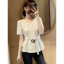 ʱ����Ƹ����������������Ů�ļ����������ʼ������ݰ�ɫ����Ů