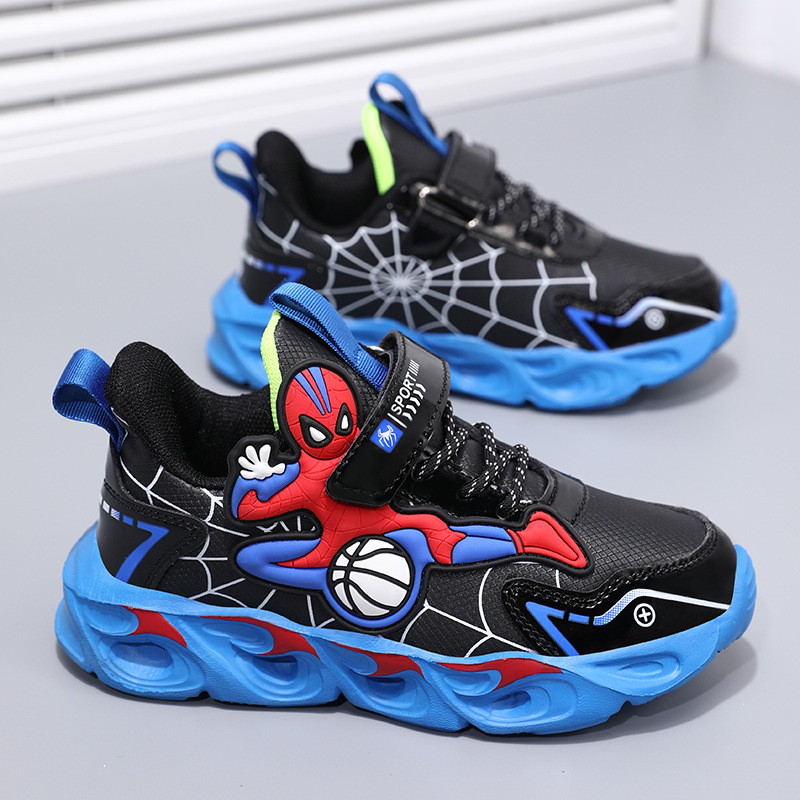 Zapatos para niños con lámparas Spider-Man 2025 zapatos deportivos de otoño de cuero antideslizante zapatos de correr ligeros para niños