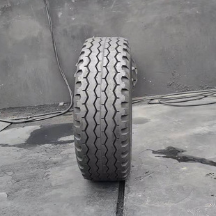 11L-1 Agricultural Machinery with Both Ends, Loader F-3 Flower Pattern Nylon Engineering Machinery Guide Tire
