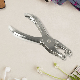 ����ʽ�����ľ߈A�׏�6mm����Q����������יC���b�ο״����