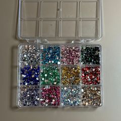 メーカー直販爆金12色ネイルアクセサリー樹脂フラットドリルカラー丸ドリルdiyドリルセット卸売り