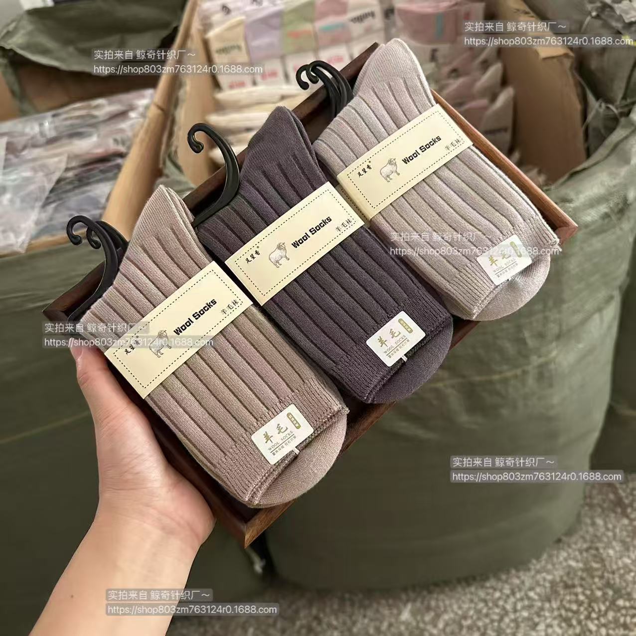 ¡Gran cantidad y excelente precio! Calcetines de lana de otoño e invierno Calcetines de tubo grueso de color sólido para hombres y mujeres Calcetines de cachemira cálidos de invierno que absorben el sudor y desodorante