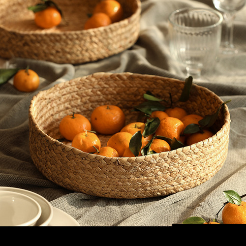 Straw storage basket fruit storage basket home bathroom desktop sundries snacks toy storage organization basket disc basket