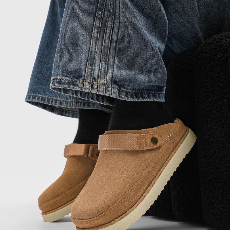 2026 New Style Thick-Soled Slippers for Women, Snow Boots, Genuine Leather, Fleece-Lined, Warm Outdoor Cotton Boots, Single-Layer Casual Dual-Wear Closed-Toe Shoes 2026 New Style Thick-Soled Slippers for Women, Snow Boots, Genuine Leather, Fleece-Lined, Warm Outdoor Cotton Boots, Single-Layer Casual Dual-Wear Closed-Toe Shoes