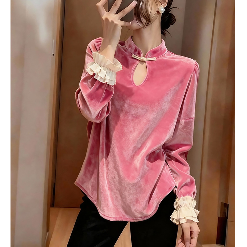 New Chinese-Style Peach Pink Velvet Shirt for Spring, Autumn, and Winter, Suitable for Layering or Wearing Alone, with Traditional Chinese Style Improved Hanfu Button Design New Chinese-Style Peach Pink Velvet Shirt for Spring, Autumn, and Winter, Suitable for Layering or Wearing Alone, with Traditional Chinese Style Improved Hanfu Button Design