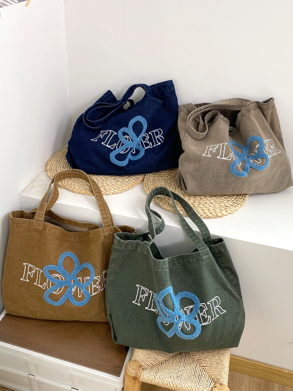 レトロニッチデニムトートバッグ、洗濯可能、色褪せしない、韓国風刺繍フラワーショルダーバッグ、春夏万能通勤バッグ|undefined