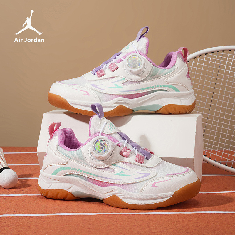 Jordan children's badminton shoes, professional shock-absorbing knob training shoes for boys and girls, student table tennis and tennis sports shoes Jordan children's badminton shoes, professional shock-absorbing knob training shoes for boys and girls, student table tennis and tennis sports shoes