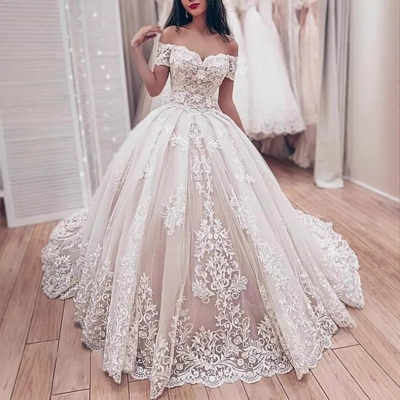 One-Shoulder Wedding Dress Forest Style 2025 New Bride Simple Deep V Neck Slim Fit Fluffy Large Tail Soft Yarn Slimming Look