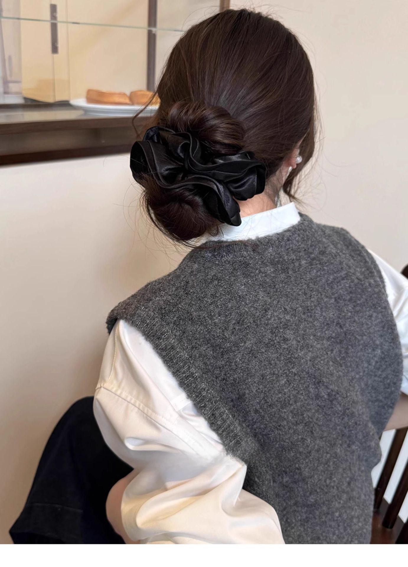 Korean Style Cyber Celebrity Pearlescent Satin Ruffled Large Intestine Hair Ring High-grade Tie Rope Women's Elegant Horseshoe Hair Rope Tie Head Flower