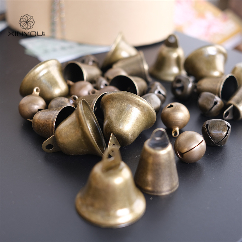 Cross-Border Christmas Retro Metal Bell Pendant Bronze Mini Gift Box Decorative Bell