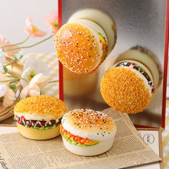 ハンバーガーパンの置物PUはケーキ屋の装飾品を弾くことができます。