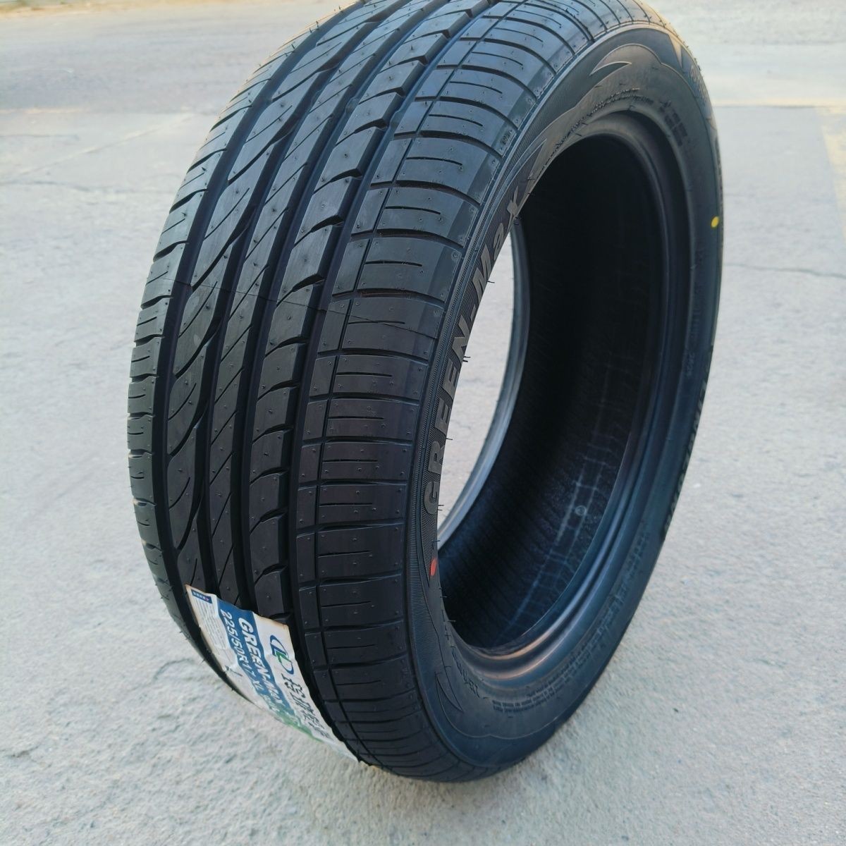Linglong tires 225/50R17, compatible with Citroen C5, Buick LaCrosse, Honda Accord, and Lingdu models. 22550r17