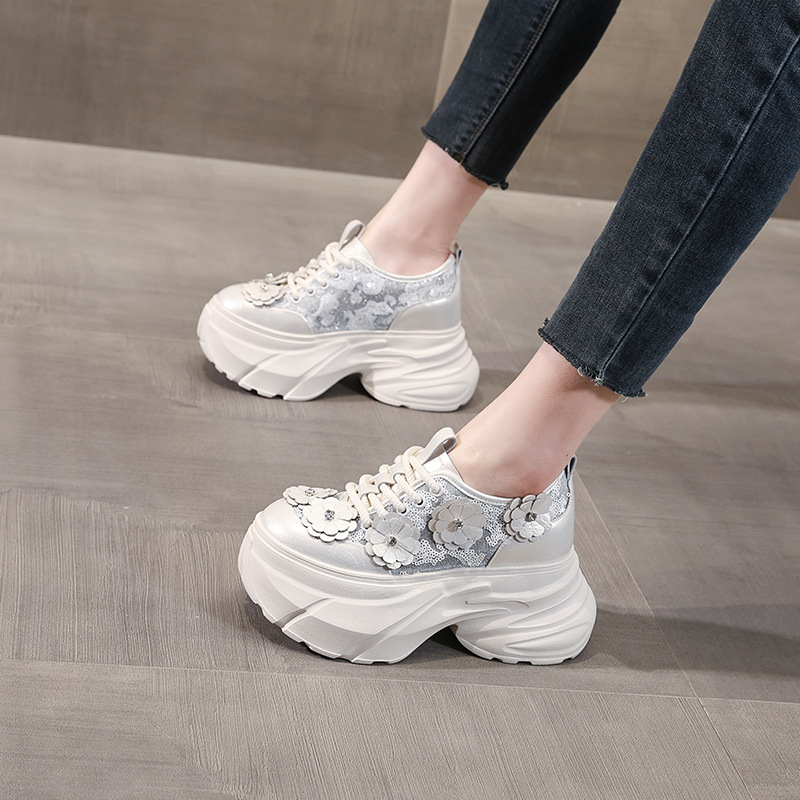 Giày sneaker nữ chunky đế dày tăng chiều cao, lưới thoáng khí — Màu trắng