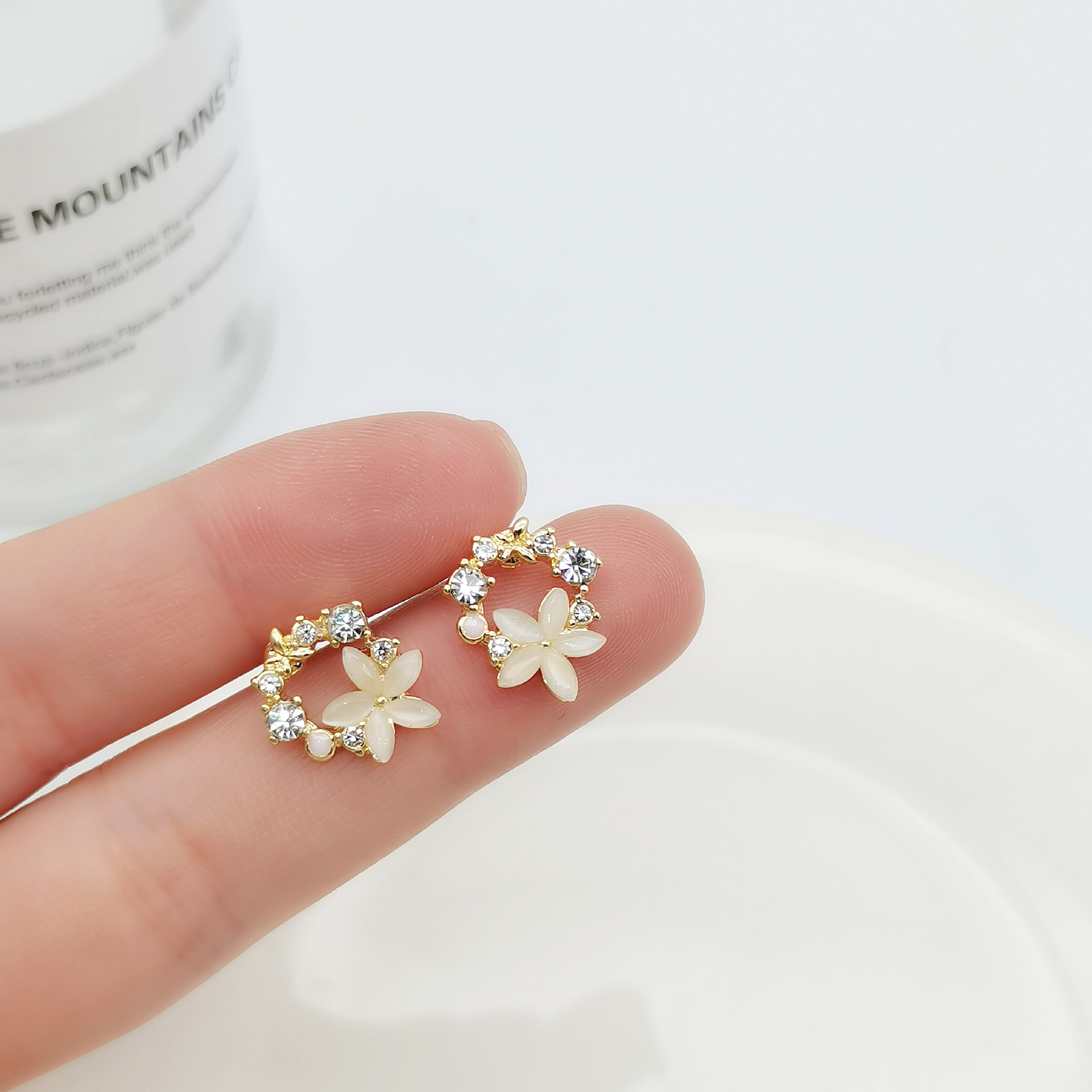 Simple Style Heart Shape Flower Resin Inlay Artificial Pearls Rhinestones Drop Earrings 1 Pair display picture 18