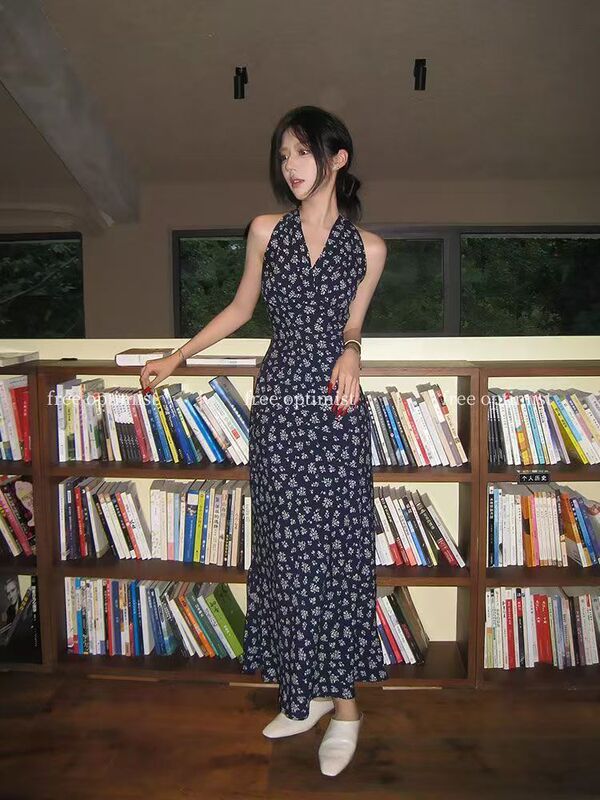 French Retro V-Neck Waist-Cinching Dark Blue Floral Halter Neck Sleeveless Long Dress for Women