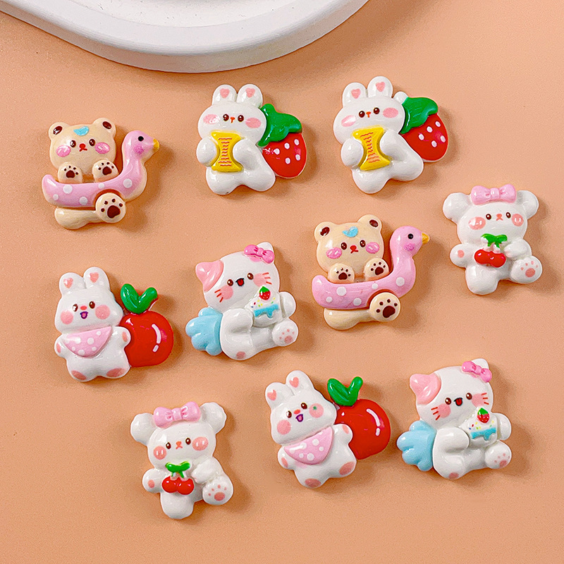 Mochila de dibujos animados fresa conejo pato anillo de natación oso accesorios de resina DIY crema pegamento agujero hebilla de zapato accesorios para el cabello material al por mayor