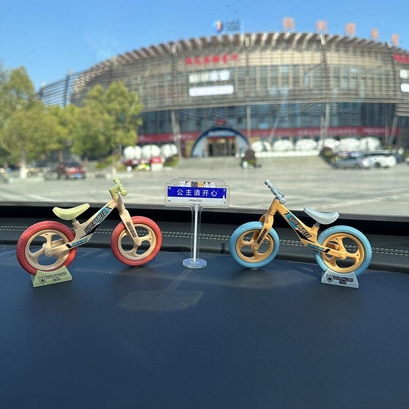 Internet Celebrant Cute Bicycle Car Ornaments Electric Car Interior Console Jewelry Car Decompression Decoration Supplies