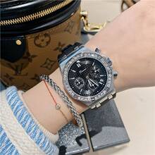 ������dinimiŮʿ�ֱ�����ͬ��r�з�ˮ���۶๦�ܺ��s����ʯӢ��