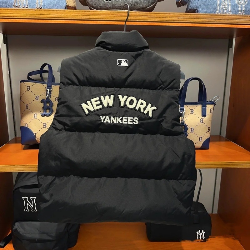 24冬季新款简约MLB后背字母前胸刺绣LOGO羽绒马甲保暖加厚外套|undefined