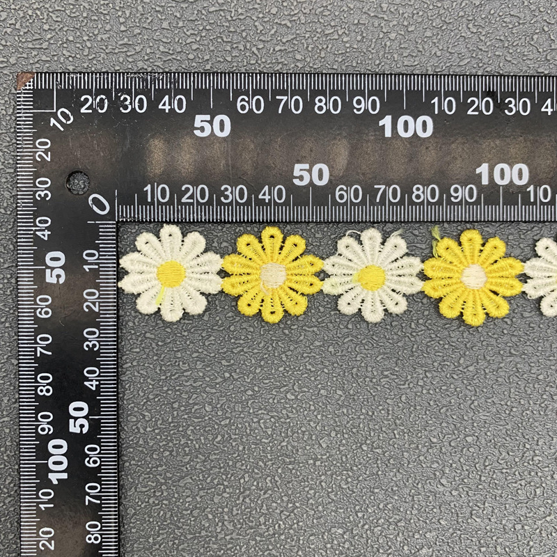 Colorido encaje de diez hojas de la flor de poliéster código de barras de encaje bordado Accesorios en stock al por mayor de encaje hecho a mano de los niños