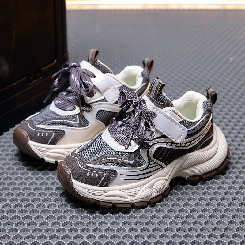 Zapatos deportivos infantiles de otoño 2026 zapatos infantiles niñas respirables zapatos de papá ecológicos zapatos de running casuales para niños