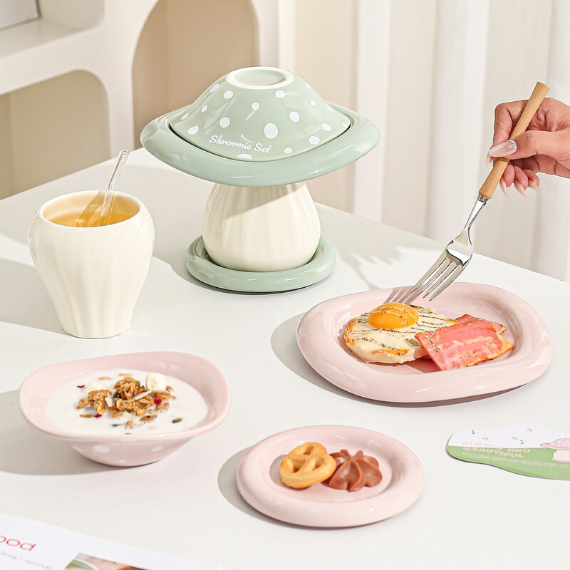 Creative Super Cute One-Person Tableware Set Dishes, Plates and Cups for Home Dormitory Mushroom-Shaped Ceramic Bowl Combination Creative Super Cute One-Person Tableware Set Dishes, Plates and Cups for Home Dormitory Mushroom-Shaped Ceramic Bowl Combination