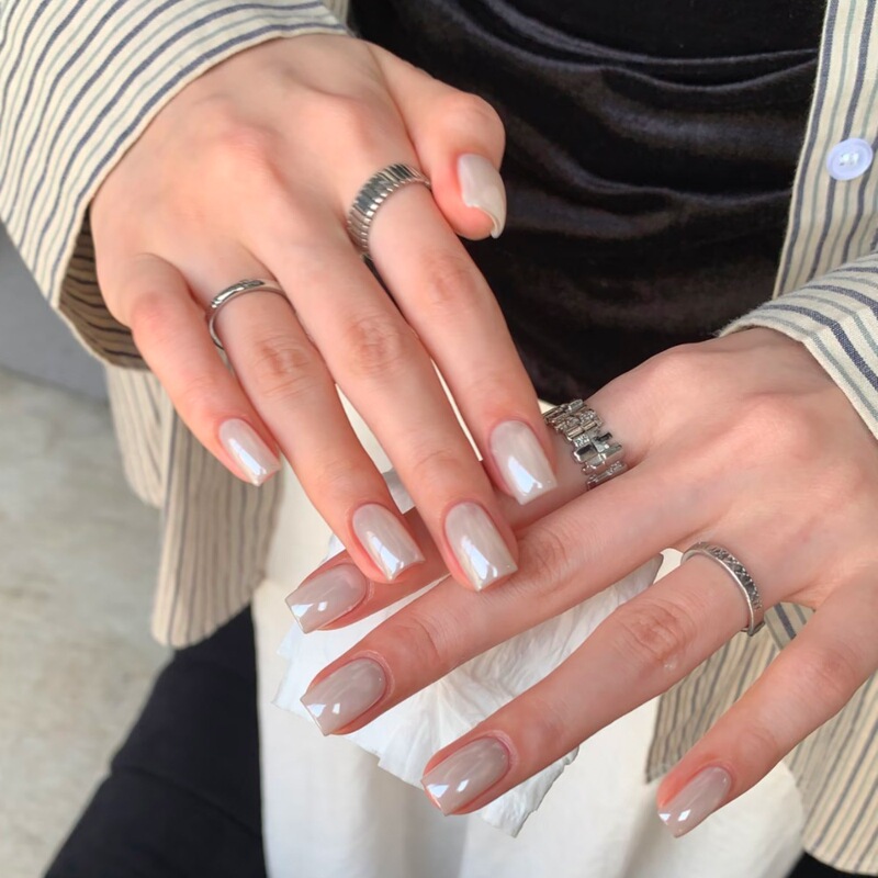 Daily Minimalist Natural Look, Specially Designed White Cat-Eye Style, High-End Short Style, Brightening Effect, Detachable Wearable Nails, Finished Product Wholesale Daily Minimalist Natural Look, Specially Designed White Cat-Eye Style, High-End Short Style, Brightening Effect, Detachable Wearable Nails, Finished Product Wholesale