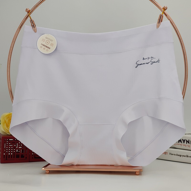 New mid-waist fashion RC cotton ladies underwear spring and autumn small clear solid color ladies briefs wholesale underpants