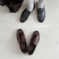 2025秋季黑色乐福鞋女士透气一脚蹬皮鞋软底黑色学院休闲鞋