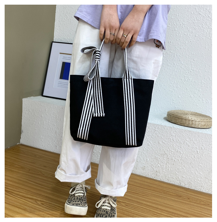 New Simple Korean Chic Casual Canvas Bag display picture 9