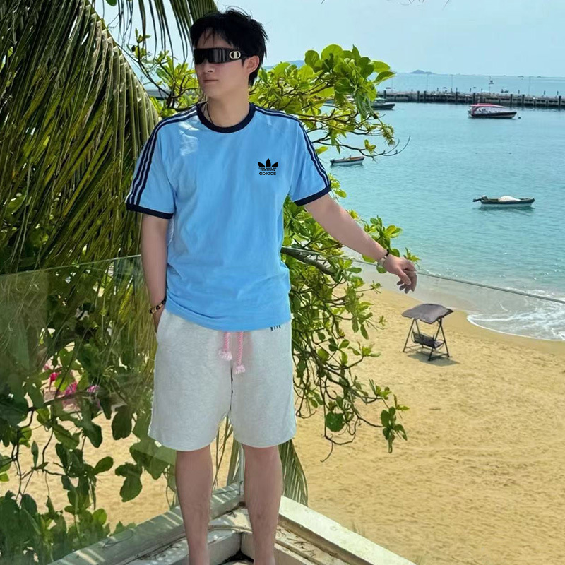 Jn7018 Clover Short-Sleeved T-Shirt for Men and Women, Summer Pure Cotton Top, Half-Sleeved Round Neck Pullover, Classic Style