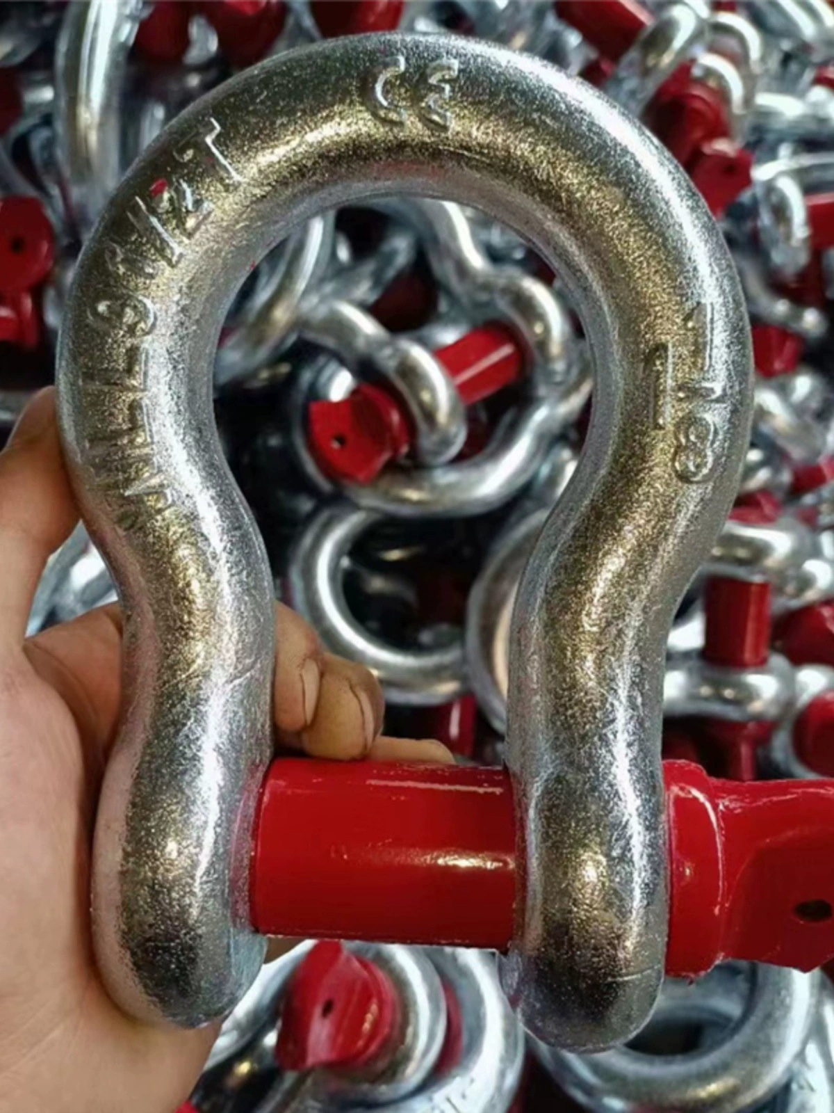 American bow shackle, D-shaped shackle, national standard lifting shackle, high-strength marine U-shaped shackle, hook, horseshoe array fruit