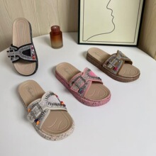 26�����Lˮ荚W����aŮ�ϛ�Ьslipper�羳���Nˮ��ľ�INS����