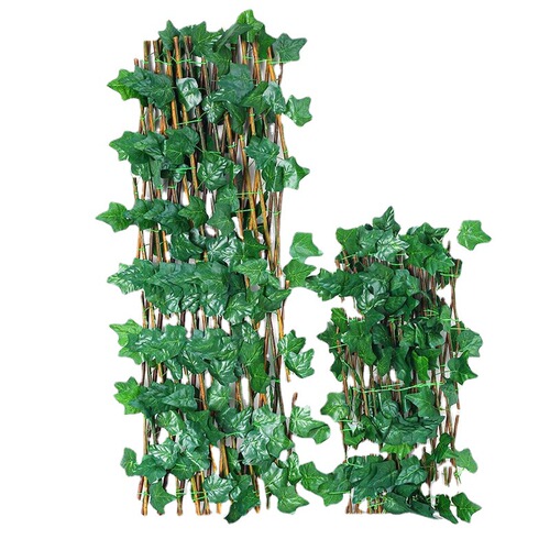 Simulated fence fence retractable fence outdoor courtyard fence guardrail decorative green leaves blocking simulated plant wall