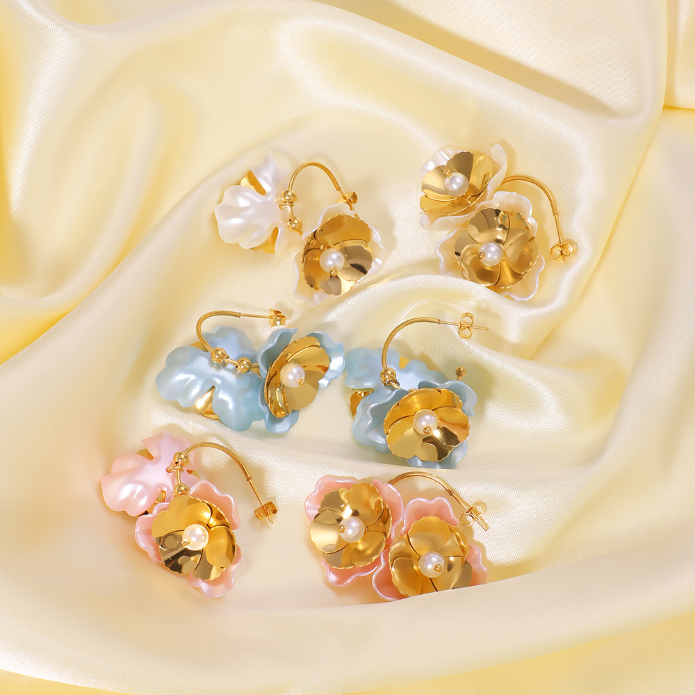 15g Weight PVD Coated Real Gold Plated Flower 304 Stainless Steel Casual Elegant Lady Waterproof Non Tarnish Earrings