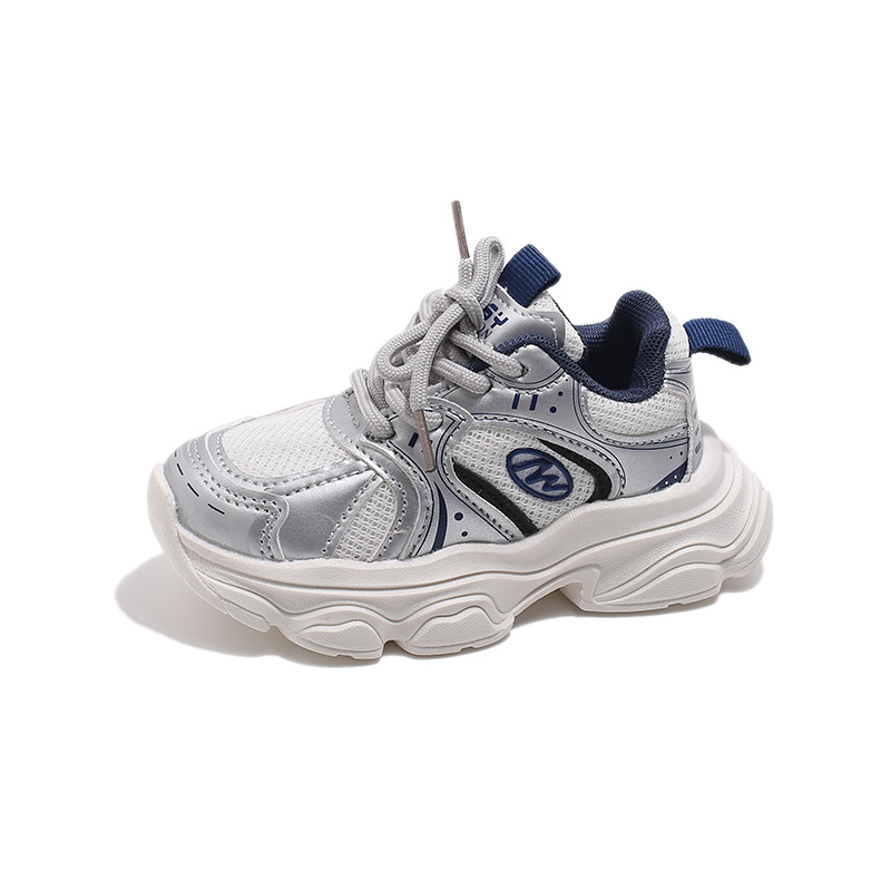 2026 primavera nuevos zapatos de suela suave, zapatos deportivos ligeros para niñas, zapatos casuales transpirables, zapatos blancos para niños de alto nivel