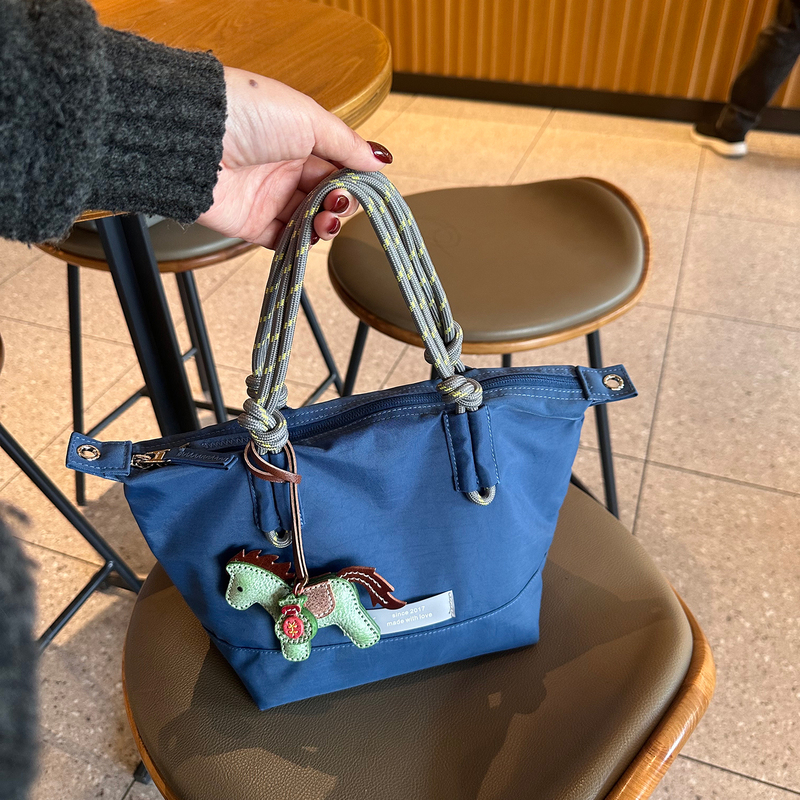 Korean Niche Brand Small Tote Bag, Lunch Box Bag, Waterproof Canvas Bag, Commuter Crossbody Handbag, Ultra-Lightweight Tote