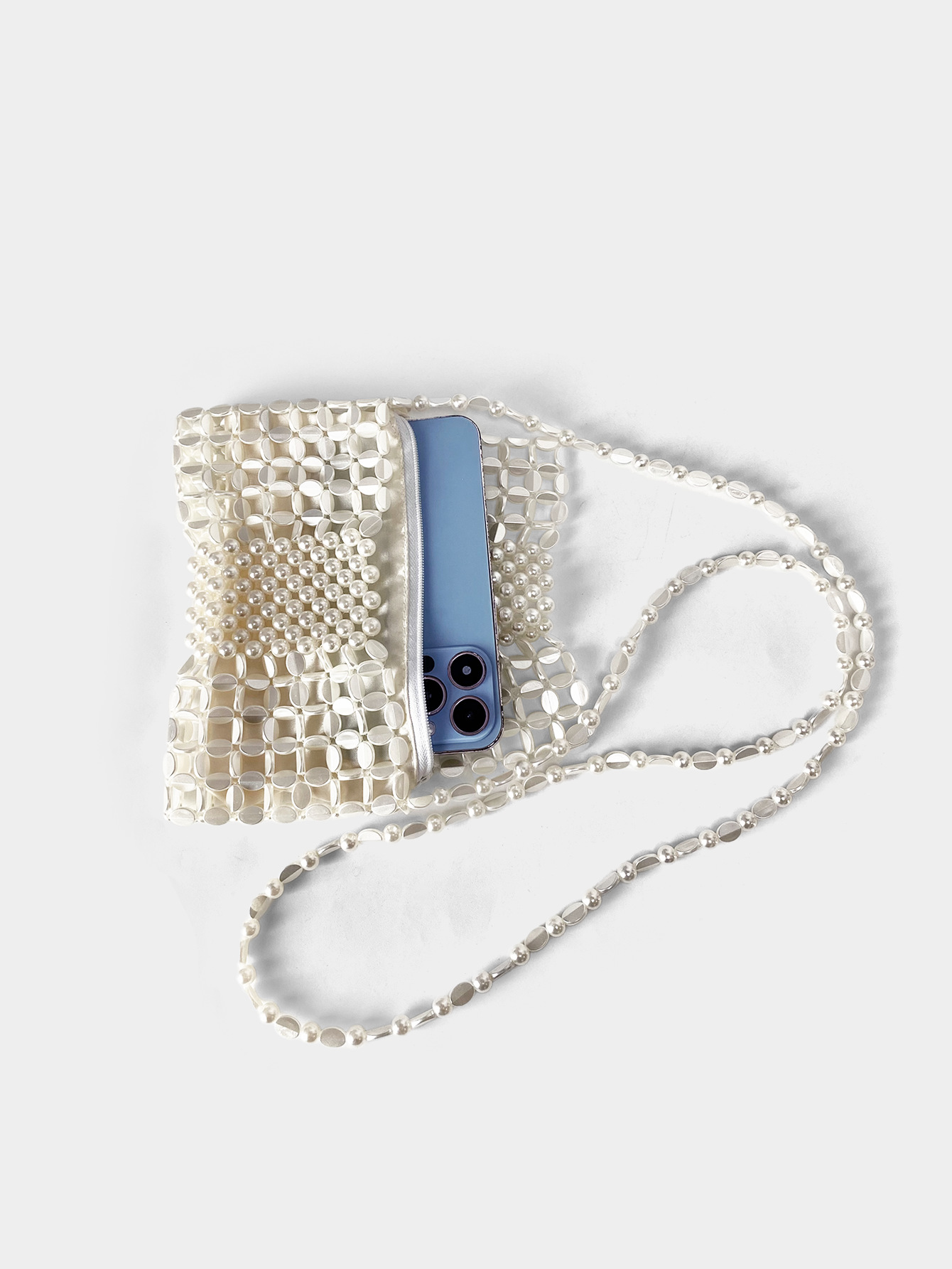 127g Weight Beading, Hollow Fashion Element Flip Cover Closure Type Chain Strap Type Straw Bag Bags Type Travel, Daily, Street Occasion Acrylic Material New Year Festival Solid Color Pattern All Seasons Season Women's Gender Elegant, Streetwear Style Square Shape Medium Size Women's Medium Arylic Solid Color Elegant Streetwear Beading Hollow Square Flip Cover Straw Bag 18