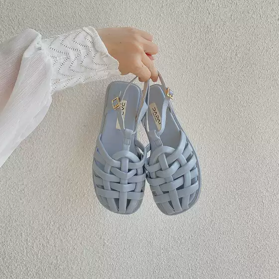 French Closed-Toe Cut-Out Woven Flat Sandals for Women 2026 New Summer Vintage Beach Roman Sandals