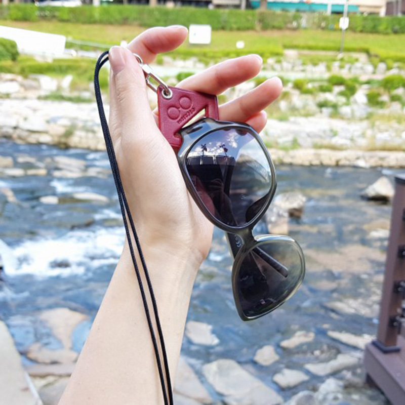 Summer glasses solar-powered