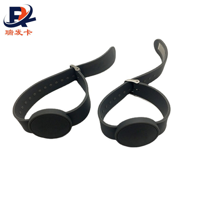 RFID双频硅胶手腕带TK4100芯片ID/IC游泳桑拿健身nfc运动手环