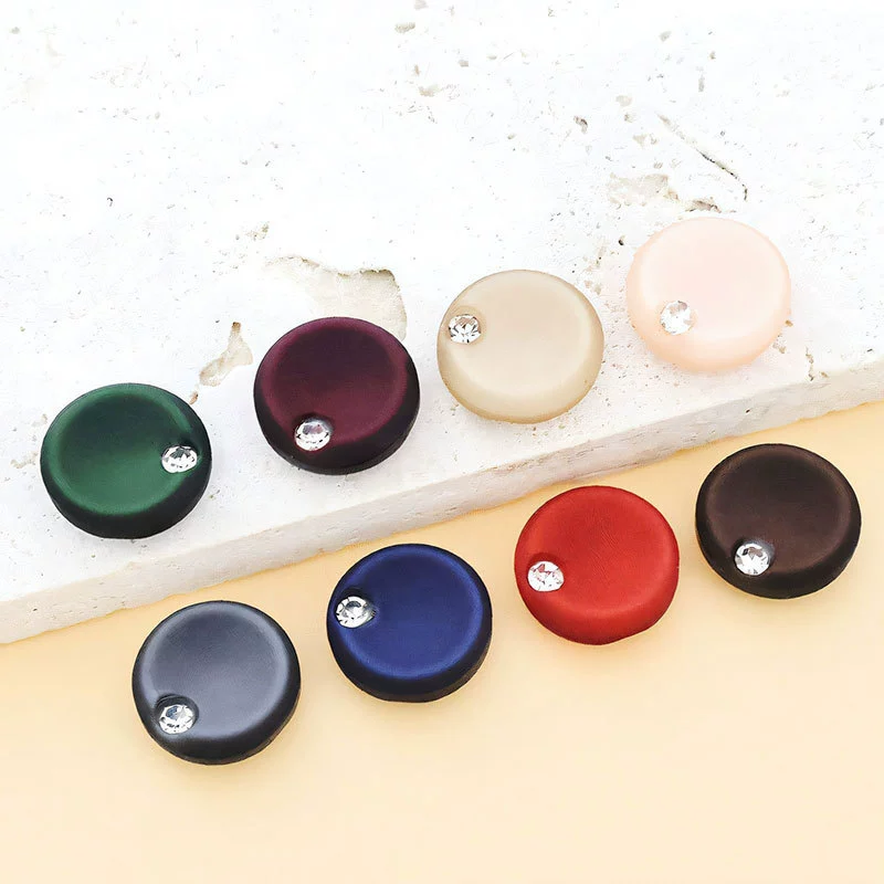 Алмазная смола пуговица рубашка маленькая пуговица с бриллиантовыми запонками