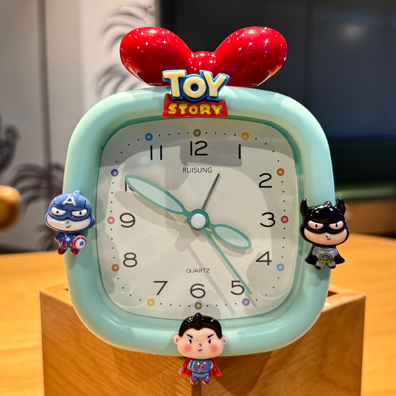 2025 nuevo lindo reloj de despertador especial para estudiantes despertar artefactos del dormitorio de niños silencioso tiempo de caminata reloj de escritorio