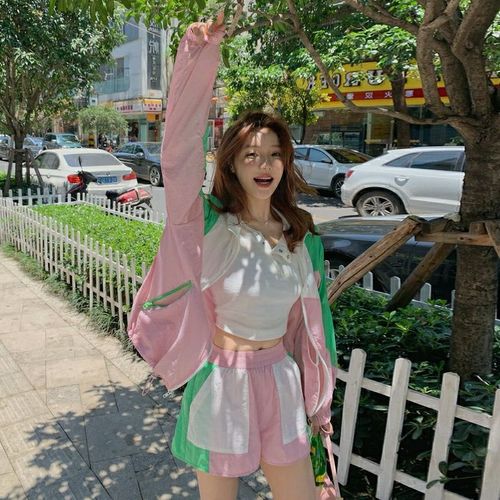 Thin sun protection sportswear suit for women, spring and summer Korean style loose long-sleeved shorts, fashionable niche casual two-piece set