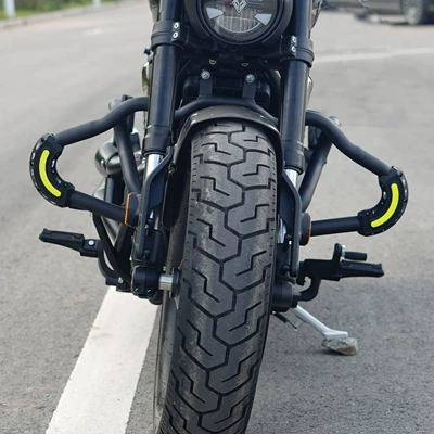 Motorcycle bumper One-Stop Matte Black Carbon - black-carbon-steel-bumper-32mm-black-reflective-glue