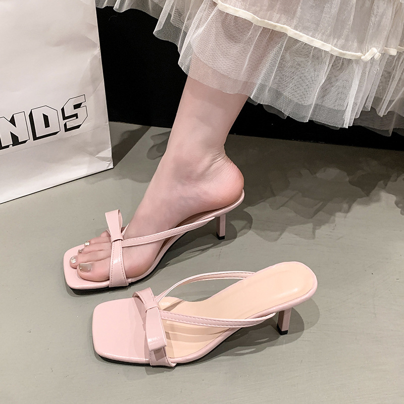 zapatos de tacones altos de mujer con arco de cabeza cuadrada, moda con tacones delgados con falda, 2026 zapatillas de verano
