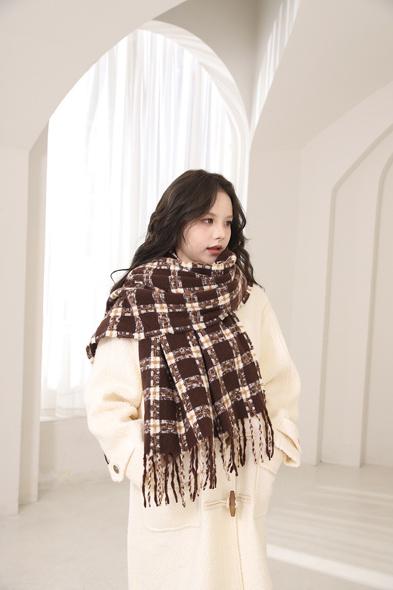 2024 automne hiver nouvelle atmosphère d'écharpe épaisse en mohair, chaleur haut de gamme, manteau polyvalent pour hommes et femmes à rayures_voghion.com